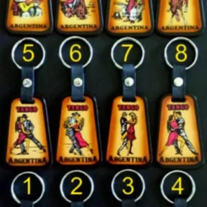 Llaveros de Argentina y Tango modelos diversos con opción de logo personalizado por mayor para souvenirs de turismo y regalos empresarios corporativos.