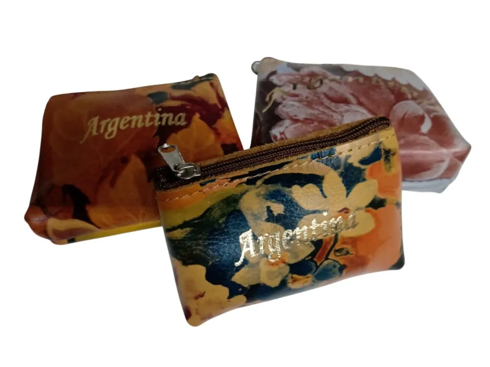 Monedero Llavero Argentina 1 Monedero llavero Argentina en modelos varios artesanales para souvenirs de turismo y regalos corporativos empresarios de empresas.