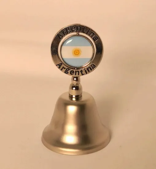 Campanita Argentina 1 Campanita de Argentina giratoria metálica para regalos empresarios y souvenirs corporativos de recuerdos argentinos de turismo.