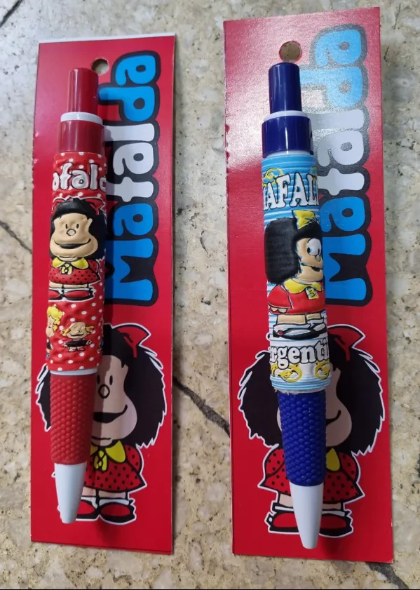 Boligrafo de Mafalda Tango Argentina 1 Bolígrafos de Mafalda, Tango y Argentina en modelos y poses varias regionales para souvenirs de turismo y regalos empresarios corporativos de empresas.