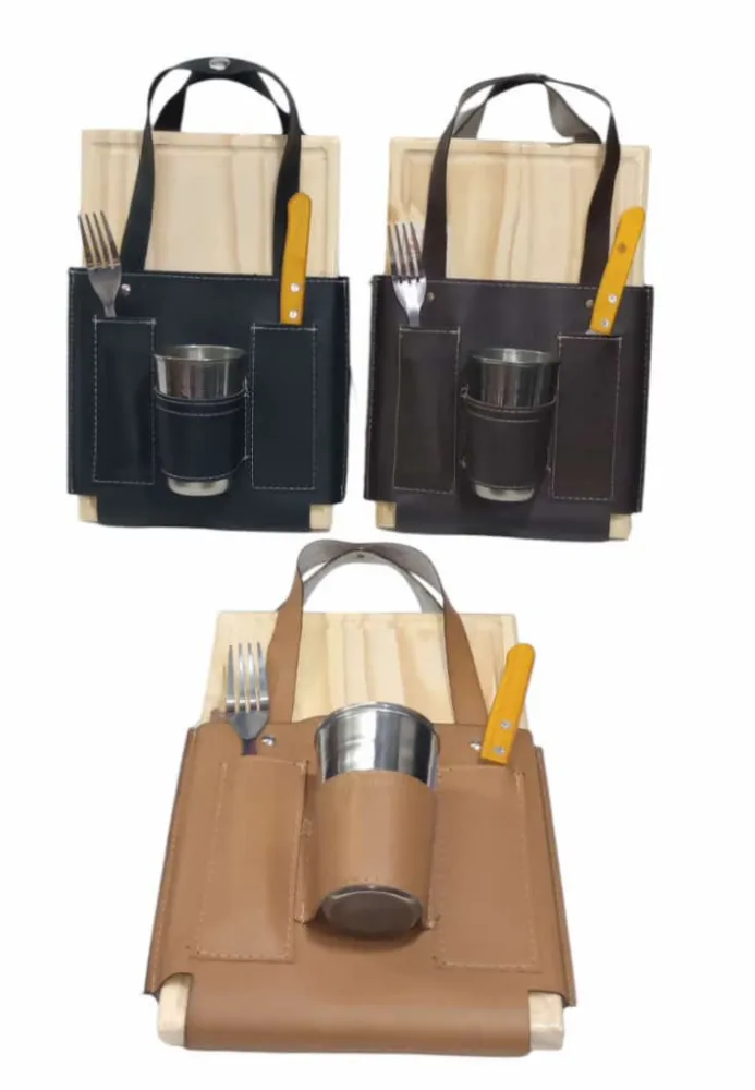 Set asado rectangular 1 Set asado rectangular con estuche de marroquinería regional en varios modelos para souvenirs de turismo y regalos corporativos empresarios de empresas.