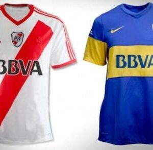 Camisetas de River / Boca con logo