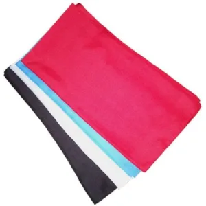 Pañuelos para cuello por mayor de 50, 60 y 80 cm en colores negro, rojo y blanco, lisos o con logo corporativo estampado para uniformes de empresas.