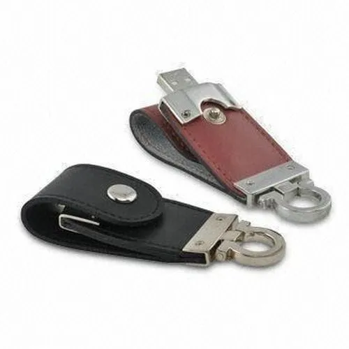 Pen drive con su logo 1 Pen drive con logo personalizado por mayor para regalos empresarios, merchandising tecnológico y oficina de empresas.