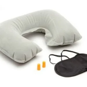 Set de descanso para viaje Travel Dream personalizado con logo corporativo por mayor con almohada aterciopelada, antifaz y tapones para oídos.