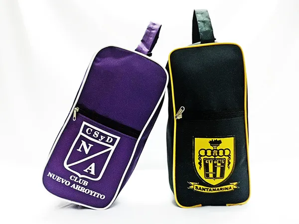 Botineros con logo personalizados 1 Botineros con logo personalizados deportivos para regalos empresarios y souvenirs corporativos de recuerdos argentinos de turismo.