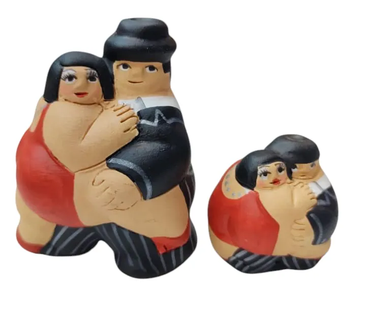 Boteritos de tango 1 Boteritos de tango o pareja de tango en varias medidas a pedido con poses varias regionales para souvenirs de turismo y regalos empresarios corporativos.