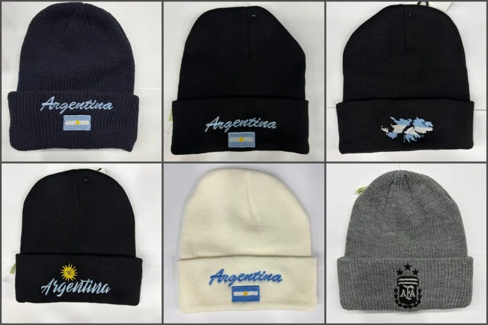 Gorros de Lana de Argentina 1 Gorros de lana de Argentina en modelos varios de diseño textil nacional para souvenirs de turismo y regalos corporativos empresarios de empresas.