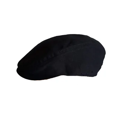Boinas gabardina pico pato 1 Boinas de gabardina pico de pato por mayor en color negro y blanco personalizadas con logo bordado para uniformes de empresas.