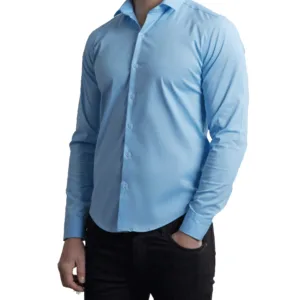 Camisa entallada para hombre slim fit blanca o negra con logo para uniformes de empresas y atención al público