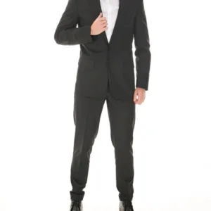 Trajes para hombre de vestir entallados por mayor en tela alpaca o tropical mecánico para uniformes modernos y personal de atención en Buenos Aires.