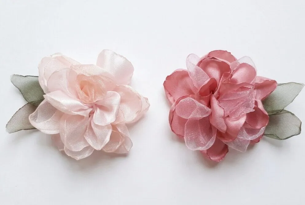Aplique para Ropa de Flores y Rosas 1 Apliques para la ropa de flores y rosas de raso y gasa cristal en colores surtidos para peinados