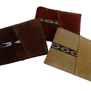 Billeteras de cuero gamuzado legítimo artesanales para regalos empresarios y souvenirs de recuerdos argentinos para turismo.
