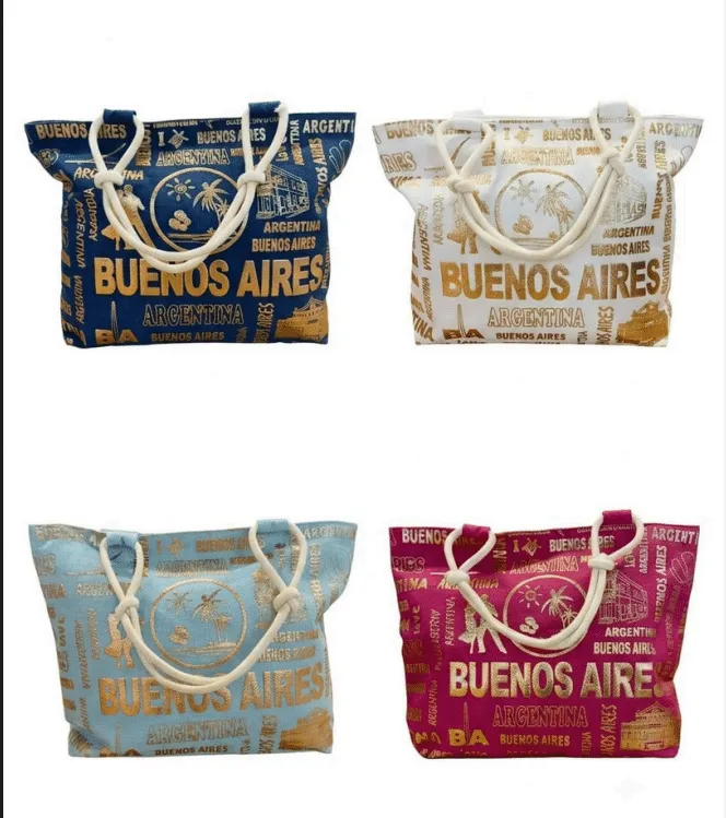 Bolso cordon Buenos Aires 1 Bolso textil tipo mochila con cordón ajustable y estampados de Buenos Aires para regalos empresarios y souvenirs de turismo de Argentina.