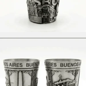 Vasitos tequileros de vidrio y metal para shots en modelos varios de Buenos Aires para regalos empresarios y souvenirs de turismo internacional.